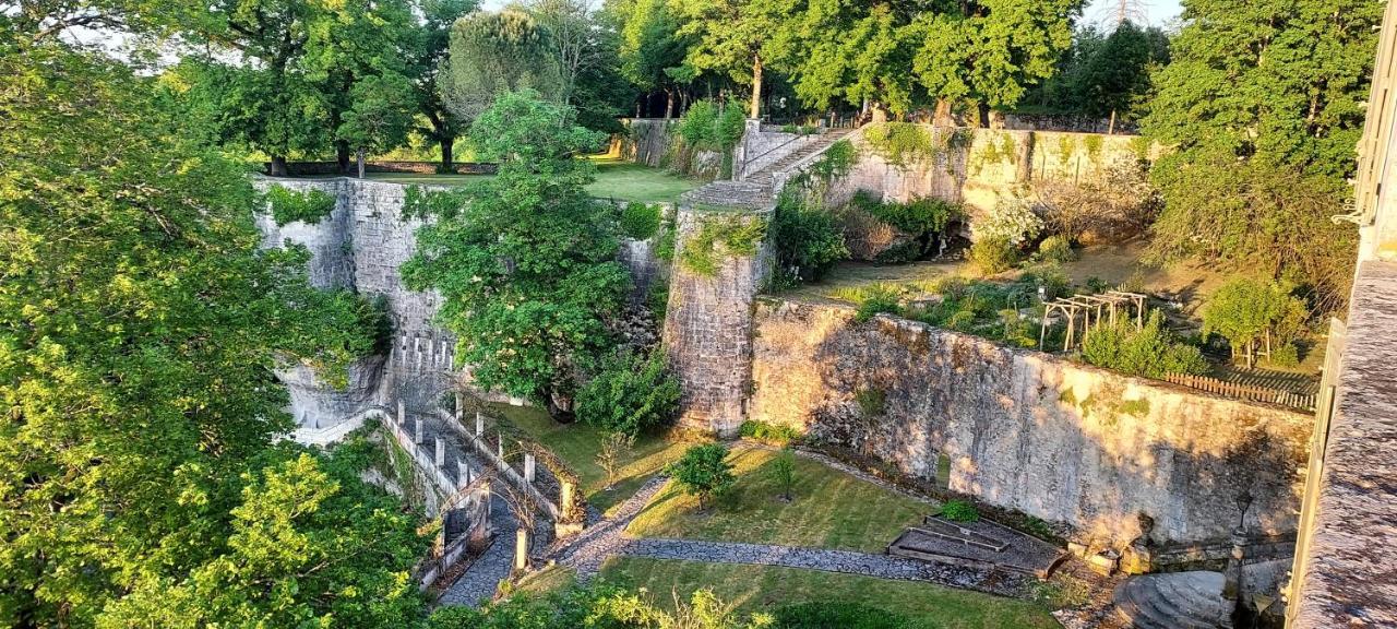 Chateau Des Senechaux, Bourdeilles Eksteriør billede