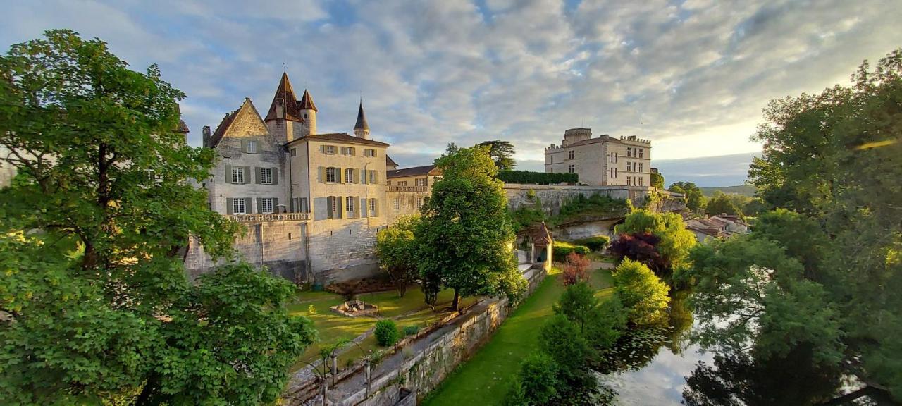 Chateau Des Senechaux, Bourdeilles Eksteriør billede
